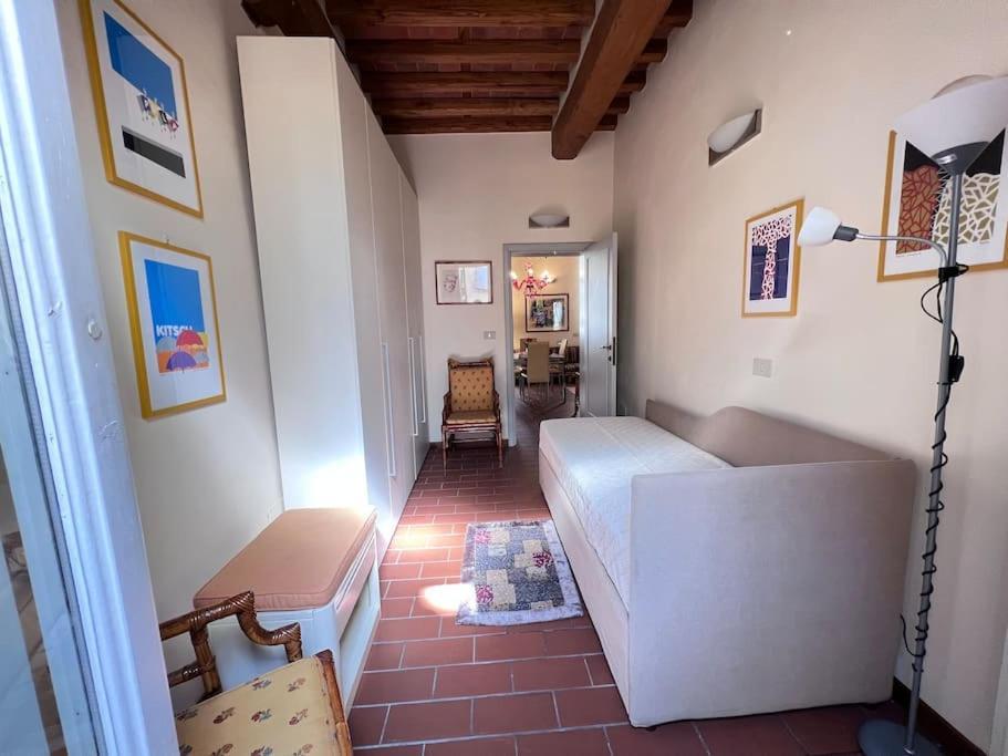 Casa Tommaso Apartment Лука Екстериор снимка