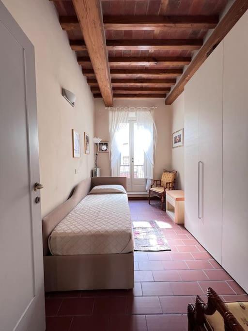 Casa Tommaso Apartment Лука Екстериор снимка
