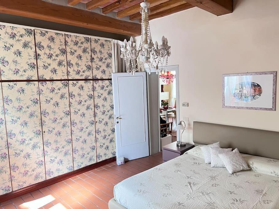 Casa Tommaso Apartment Лука Екстериор снимка